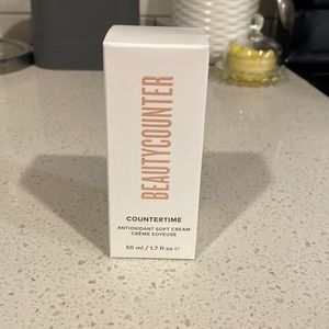 Beautycounter countertime soft cream (day moisturizer)